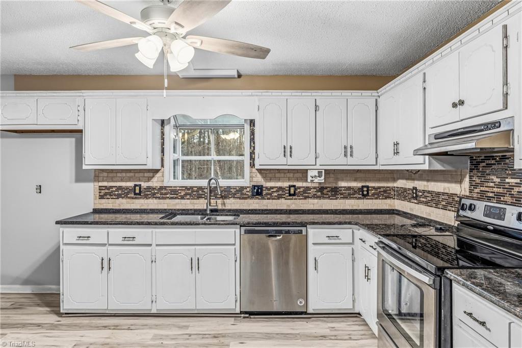 5407 Smiley Wyrick Road McLeansville, NC 27301 - Photo 25 of 37