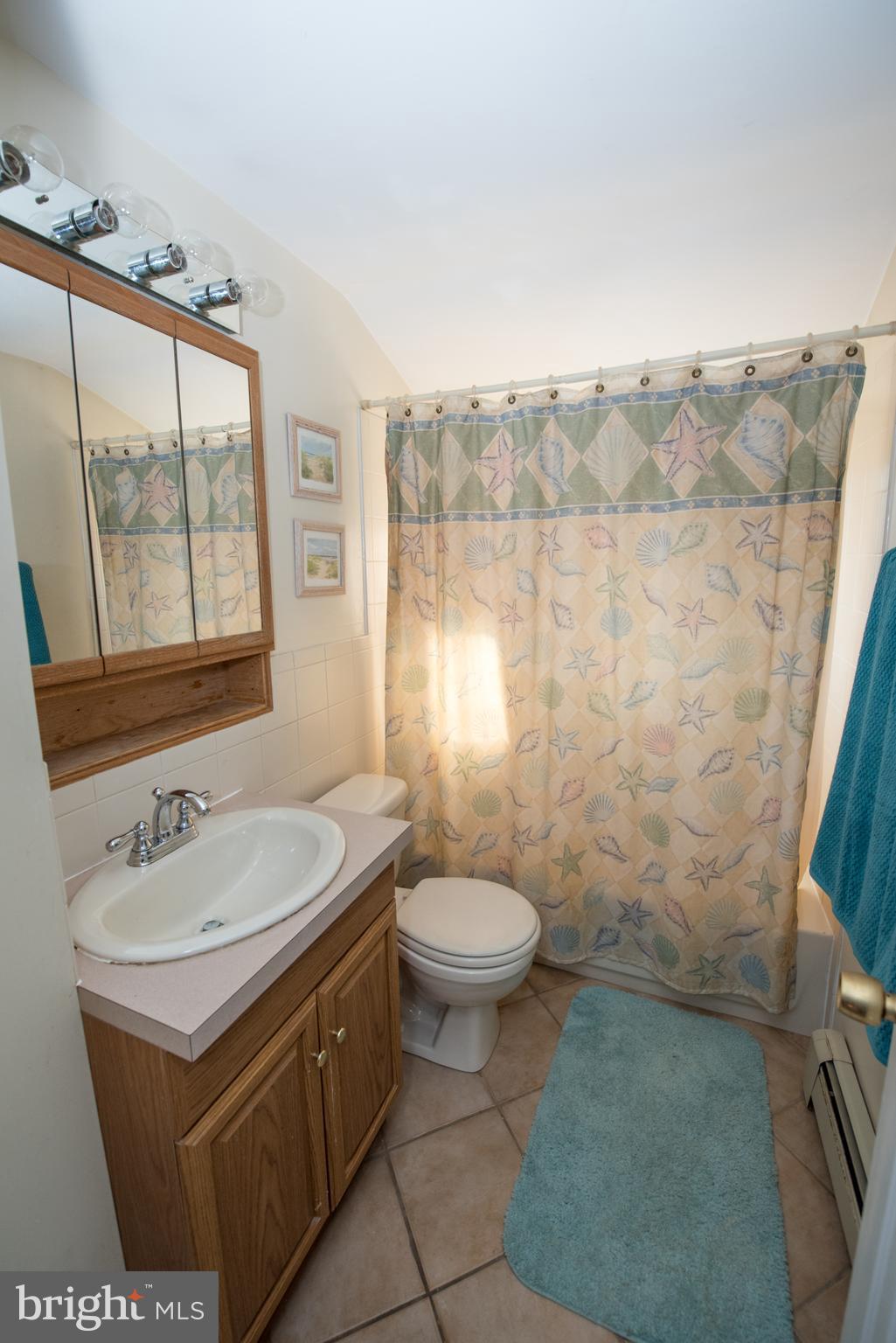 66 Towpath Road Levittown, PA 19056 - Photo 21 of 25