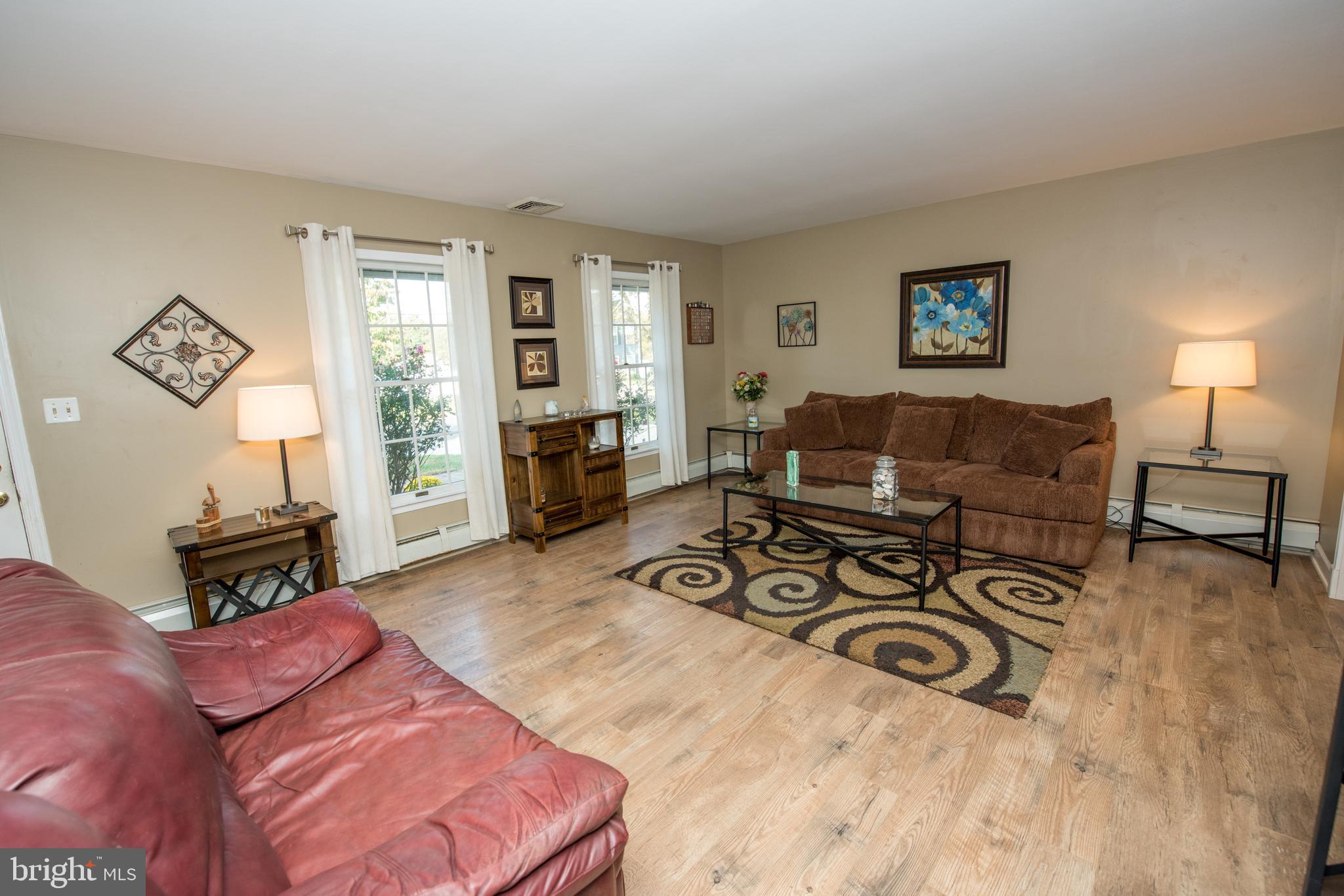 66 Towpath Road Levittown, PA 19056 - Photo 9 of 25