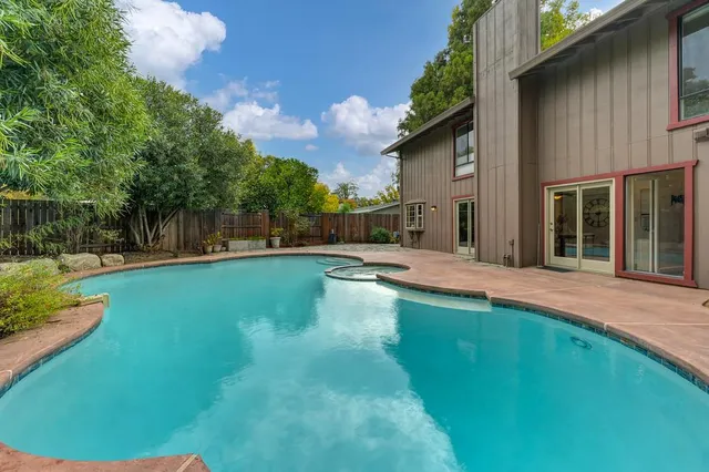 $1,285,000 | 2217 Alameda Avenue, Davis, CA 95616