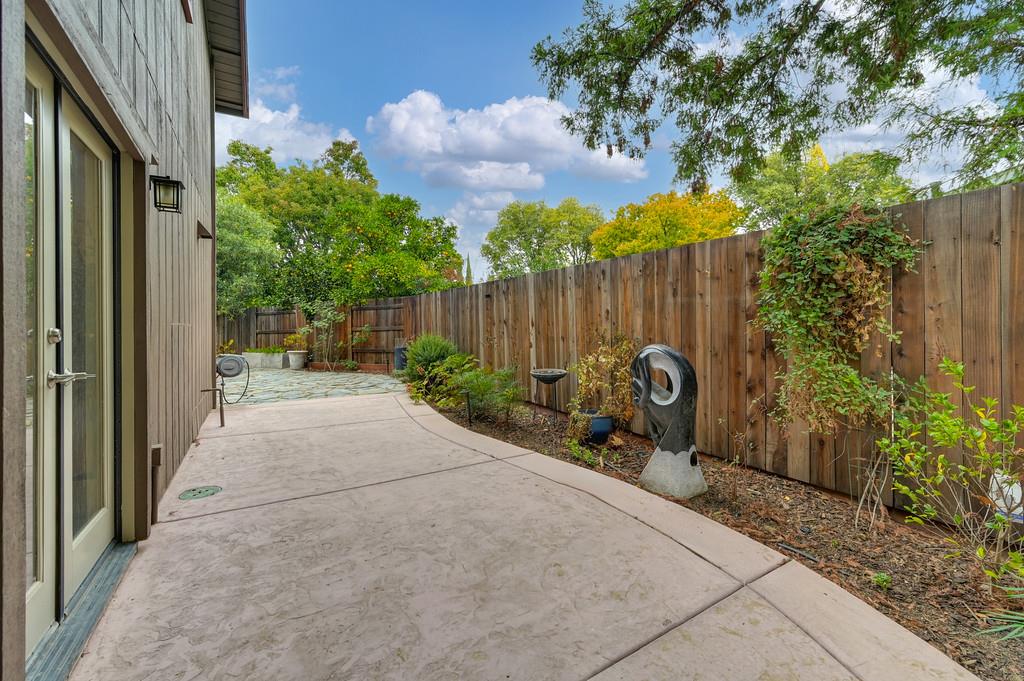 2217 Alameda Avenue Davis, CA 95616 - Photo 60 of 70