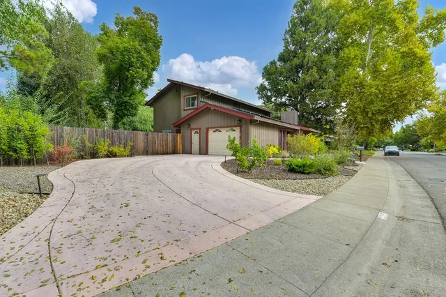 $1,285,000 | 2217 Alameda Avenue, Davis, CA 95616