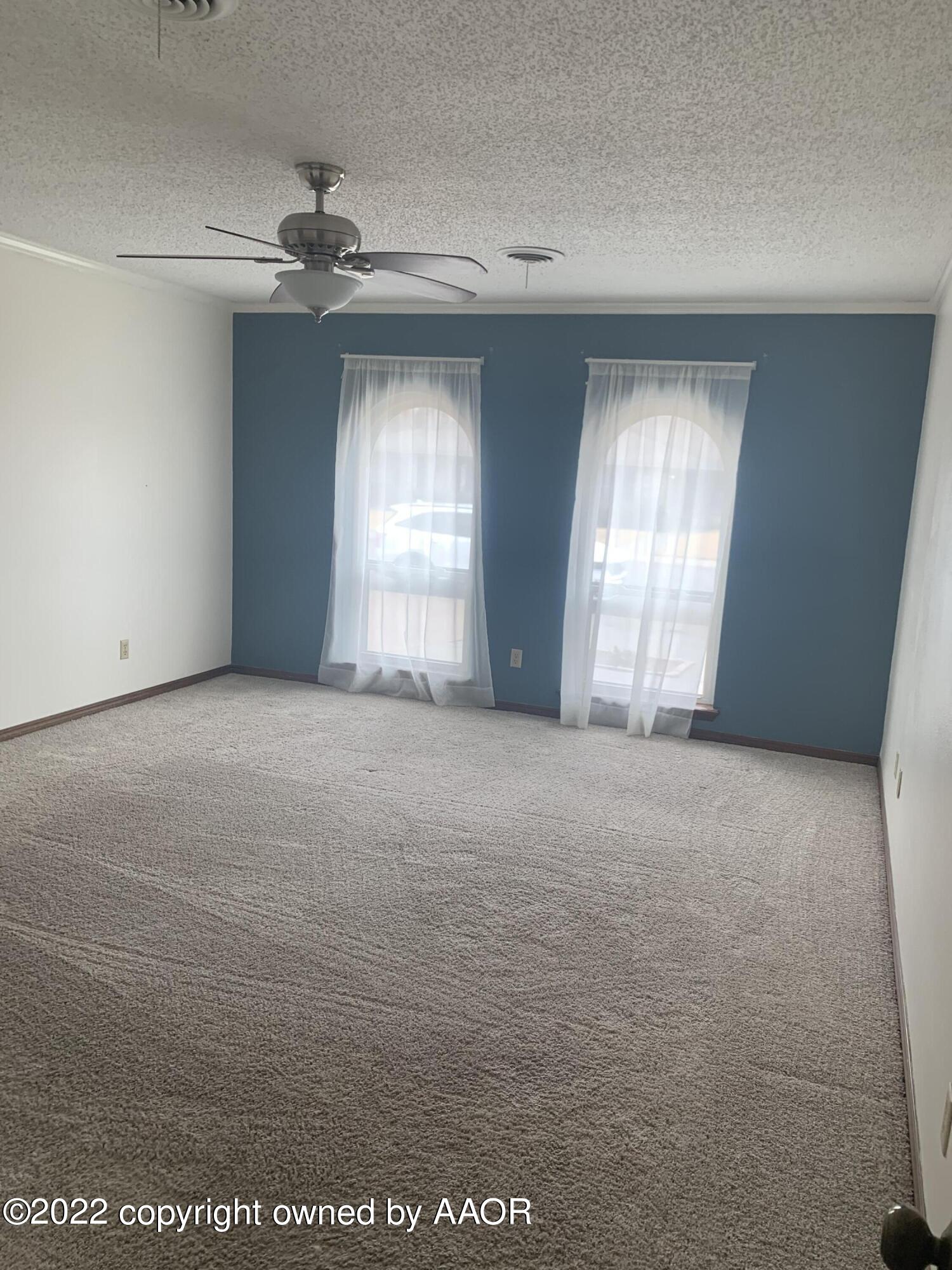 6108 Belpree Road Amarillo, TX 79106 - Photo 4 of 11 41AAB29B-BE39-4063-B7BA-6CA9FB9197F1