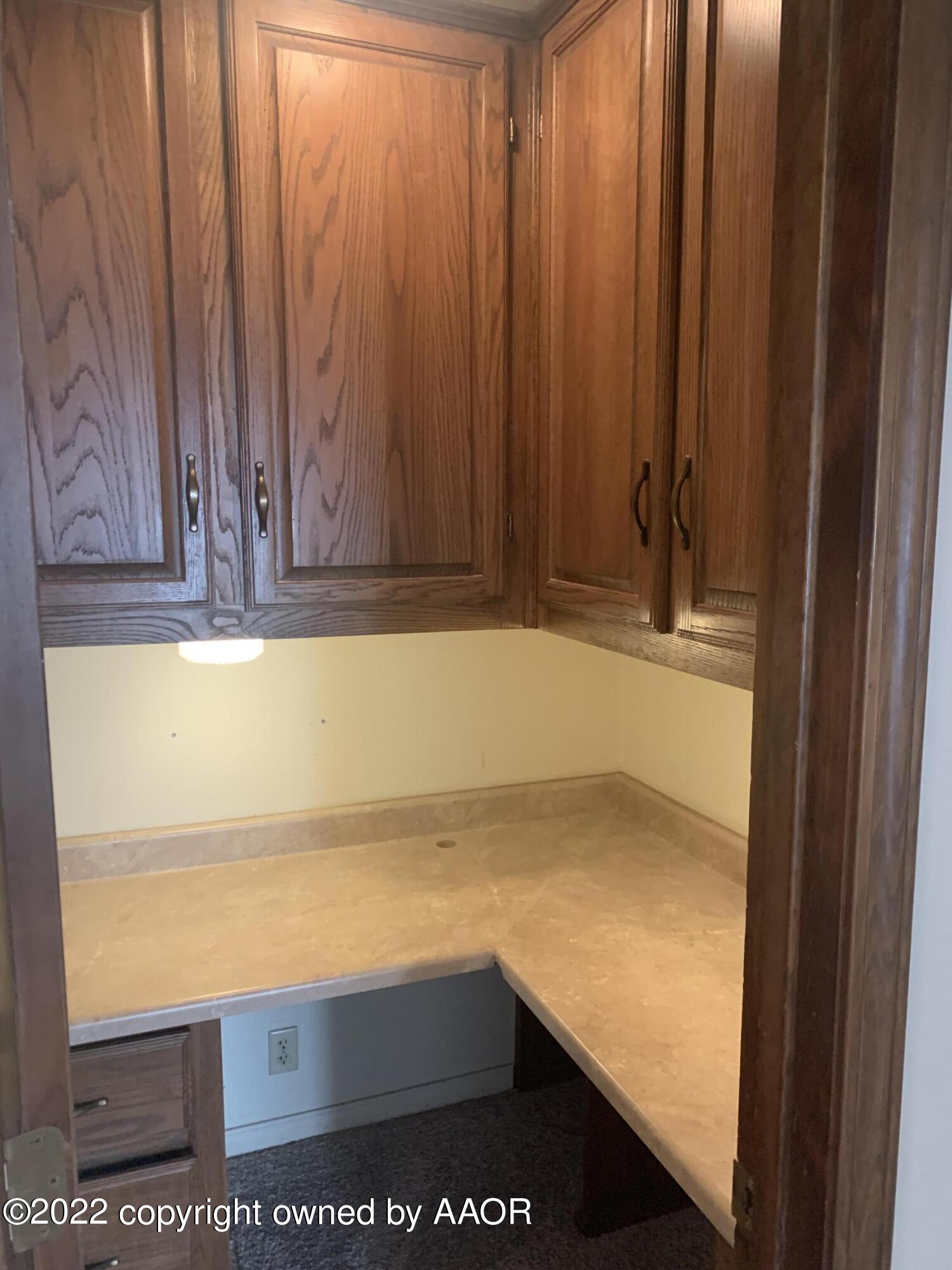 6108 Belpree Road Amarillo, TX 79106 - Photo 9 of 11 18ABB7E2-D7E3-4919-977E-CD612F3C472E