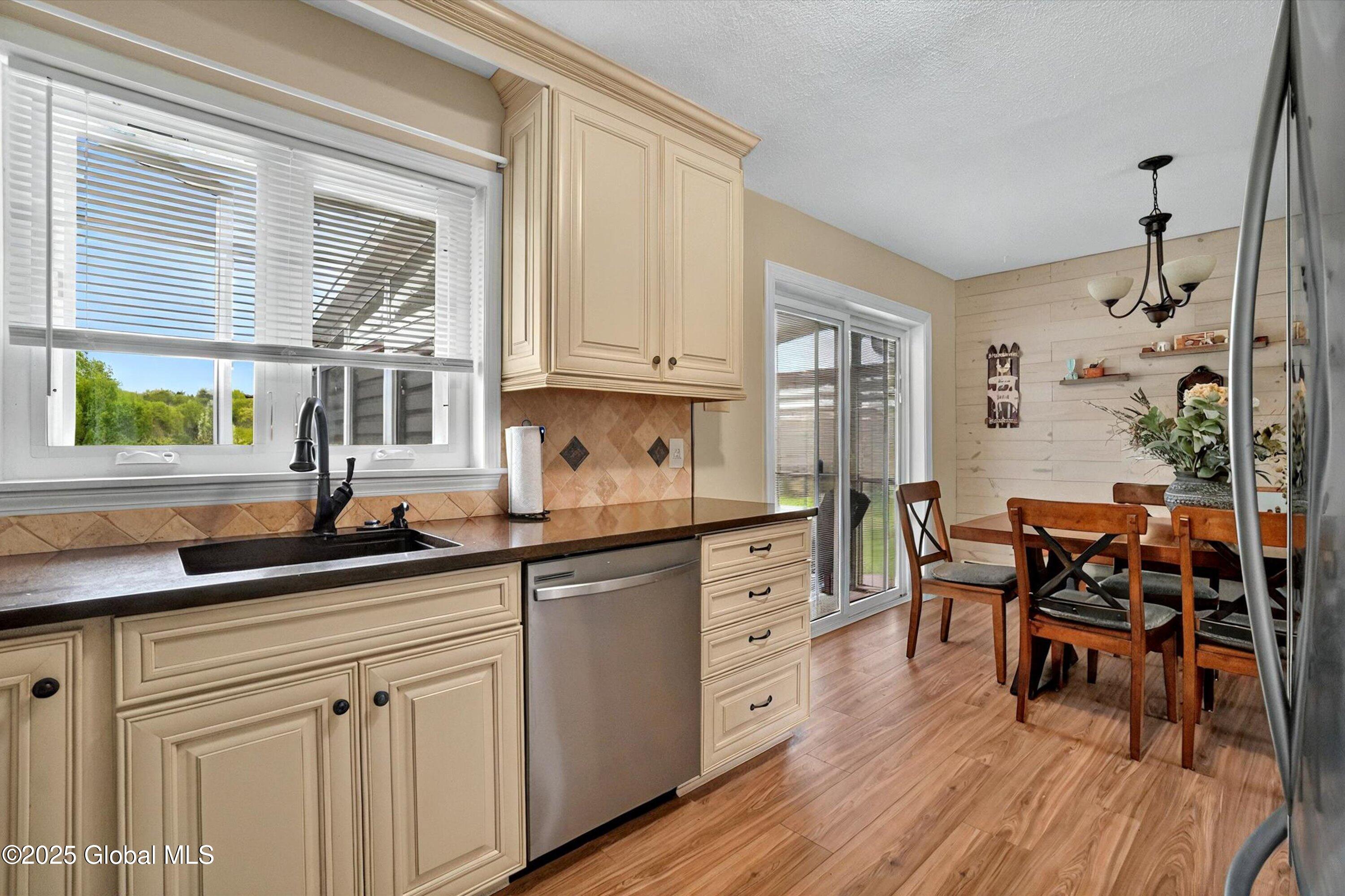 57 Garnsey Road Rexford, NY 12148 - Photo 13 of 58 11-57 Garnsey Rd-11