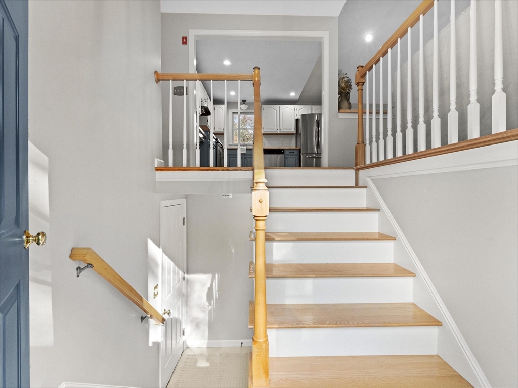 201 Stone School Road Sutton, MA 01590 - Photo 5 of 42 Gallery Image 5