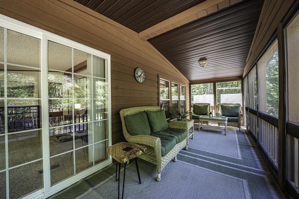 5026 West Harrison Road Hart, MI 49420 - Photo 5 of 51 5026 W Harrison rd