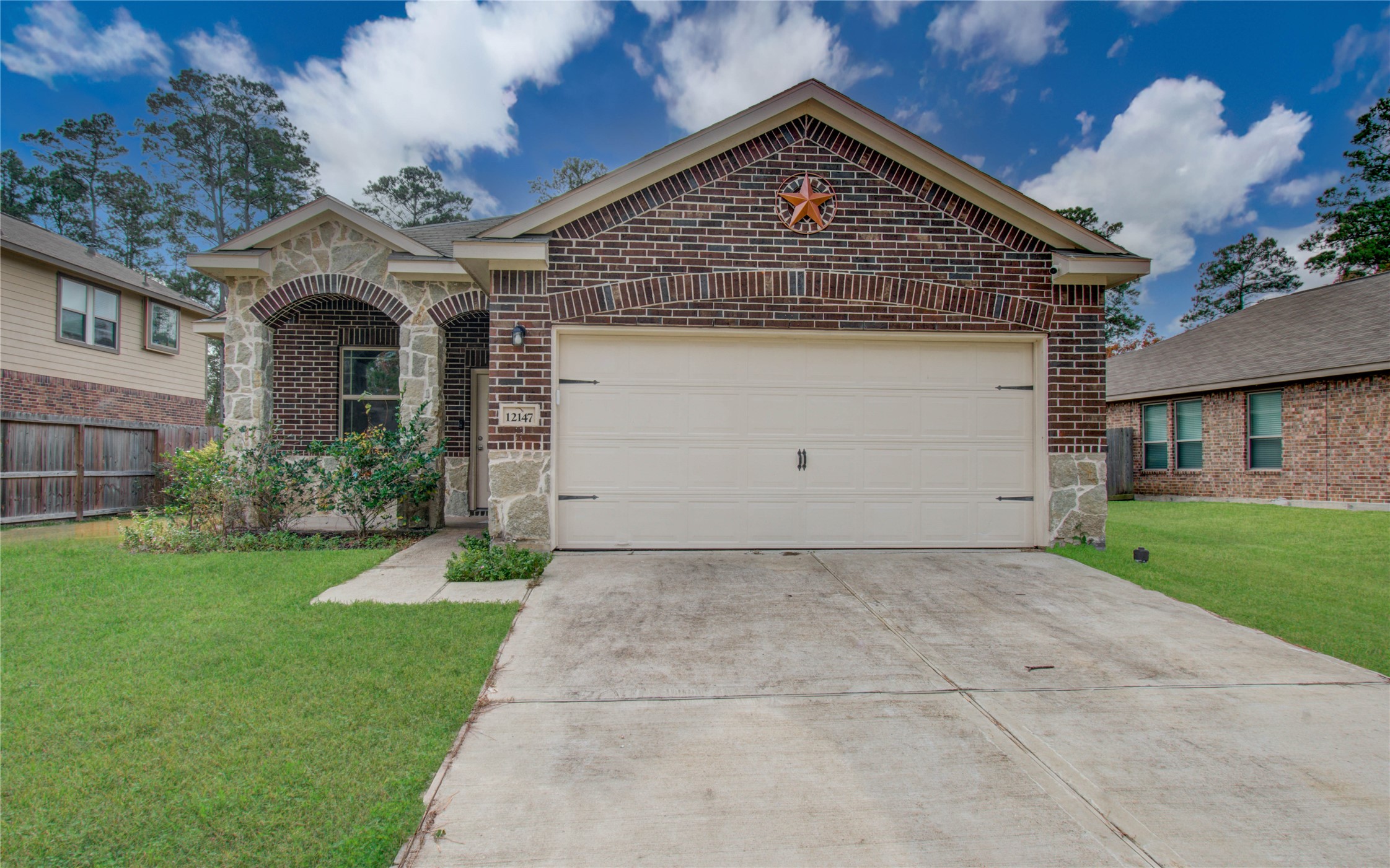 12147 La Salle River Road Conroe, TX 77304 - Photo 1 of 37