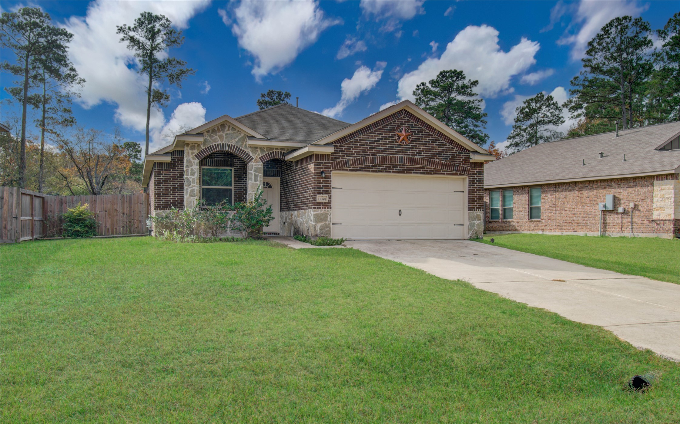 12147 La Salle River Road Conroe, TX 77304 - Photo 4 of 37
