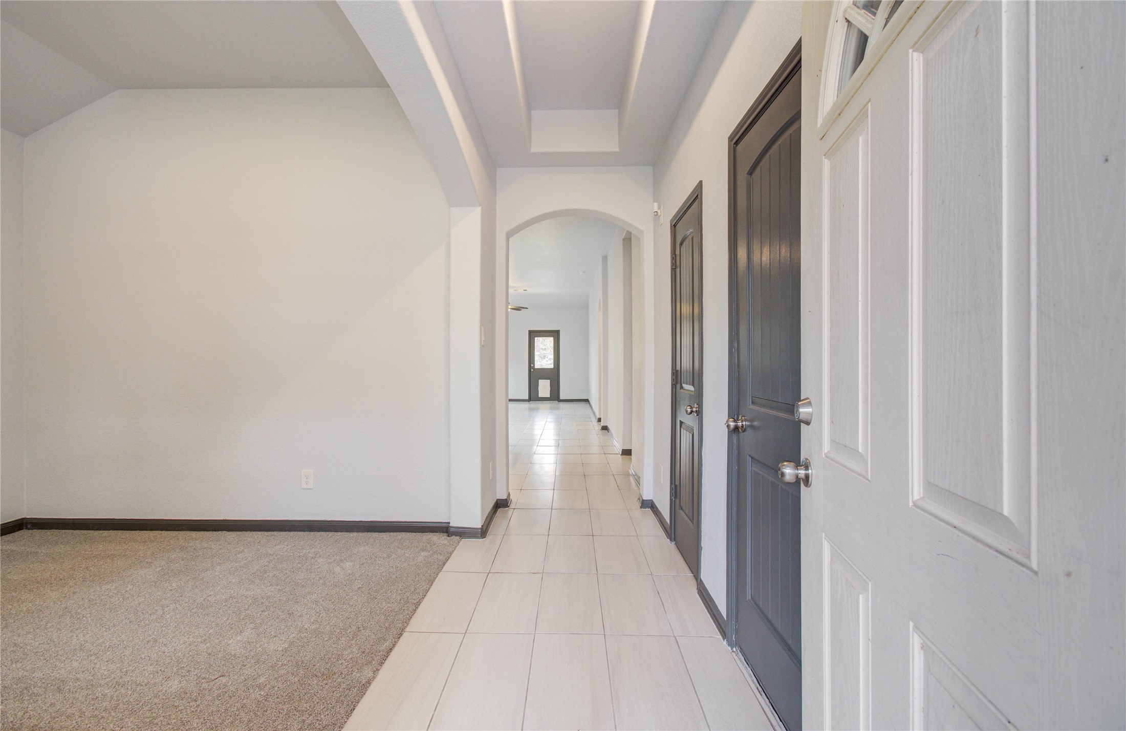 12147 La Salle River Road Conroe, TX 77304 - Photo 6 of 37 Welcome!