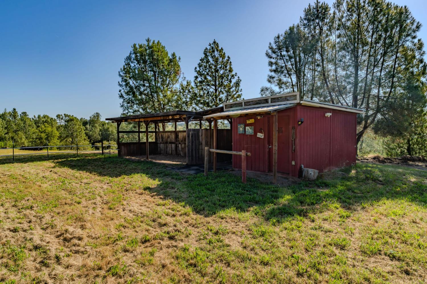 989 Carbondale Road Ione, CA 95640 - Photo 54 of 63