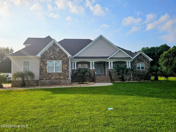 $769,999 | 106 Gregg Court, Moyock, NC 27958