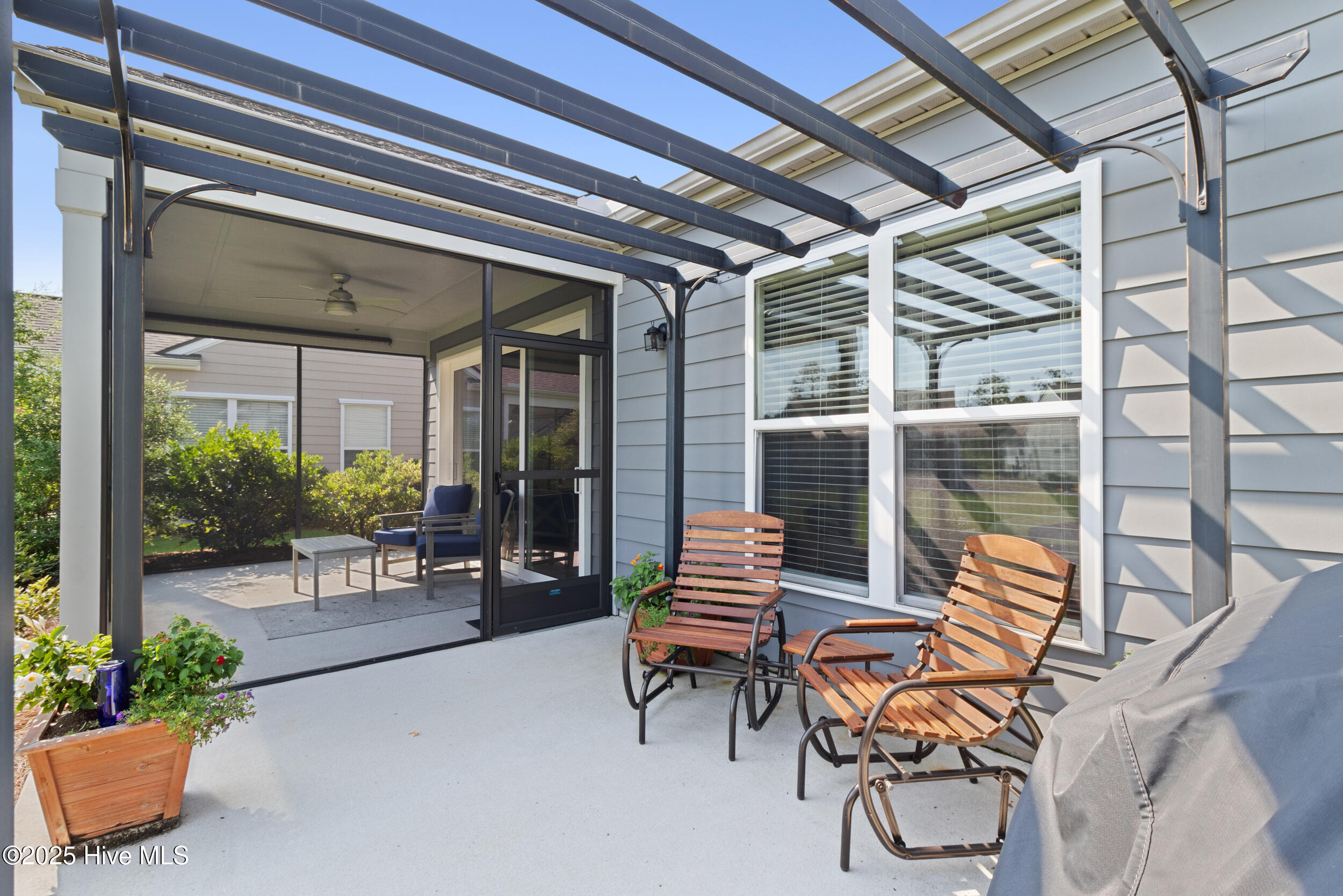 1109 Snowden Road Wilmington, NC 28412 - Photo 32 of 57 back patio