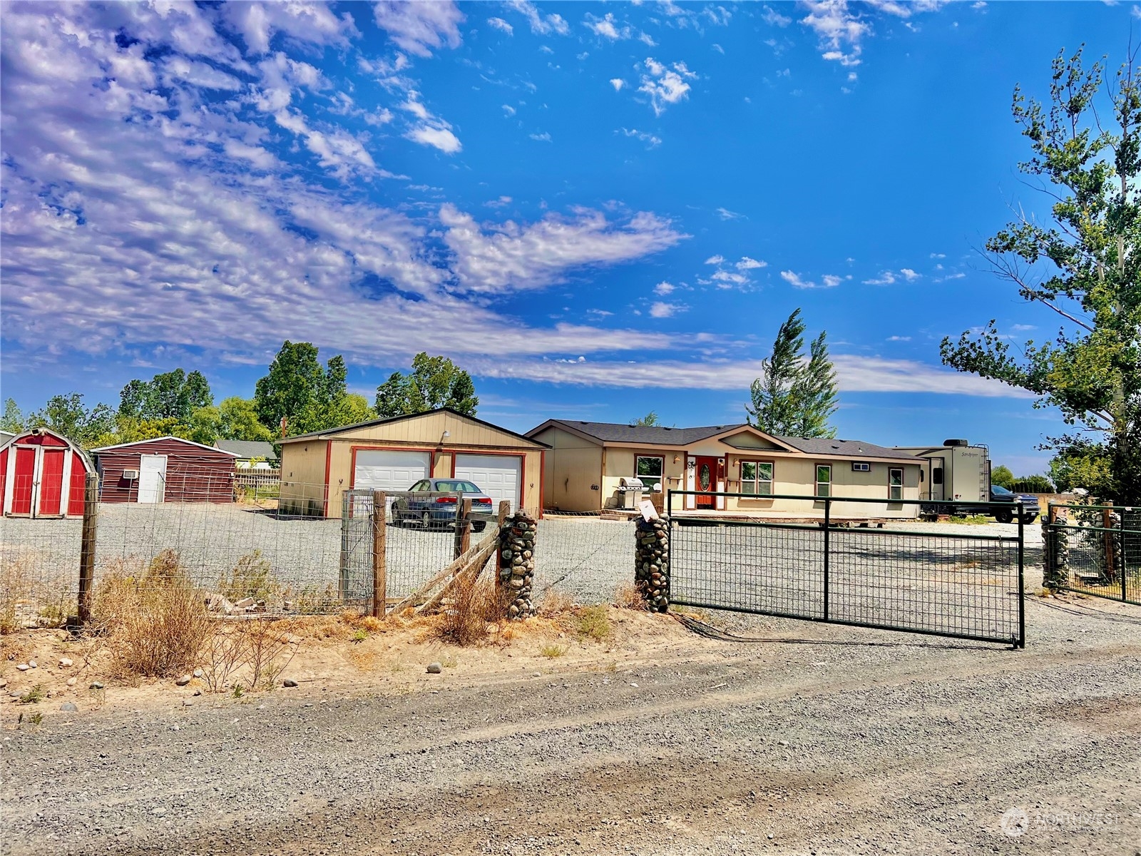 7595 Bouldercrest Road Northeast Moses Lake, WA 98837 - Photo 1 of 19 Gallery Image 1