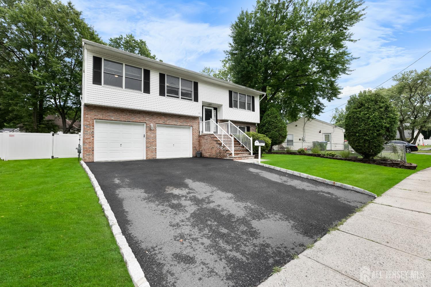 45 Kenmore Road Edison, NJ 08817 - Photo 4 of 43 a view of a yard in front view of a house