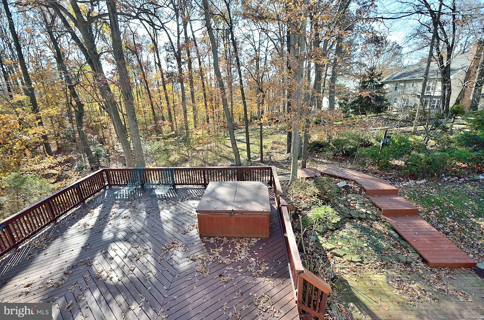 9211 Mac Swain Place Springfield, VA 22153 - Photo 27 of 30 Exterior (Rear)