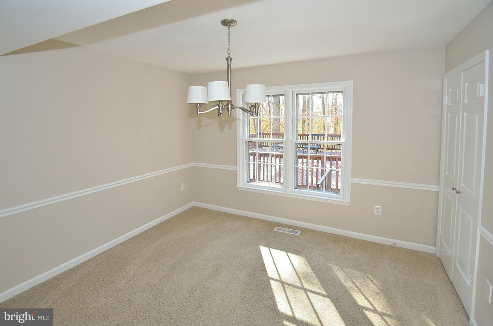 9211 Mac Swain Place Springfield, VA 22153 - Photo 4 of 30 Dining Room