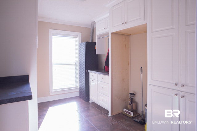 3311 Meadow Lane Mobile, AL 36618 - Photo 8 of 19