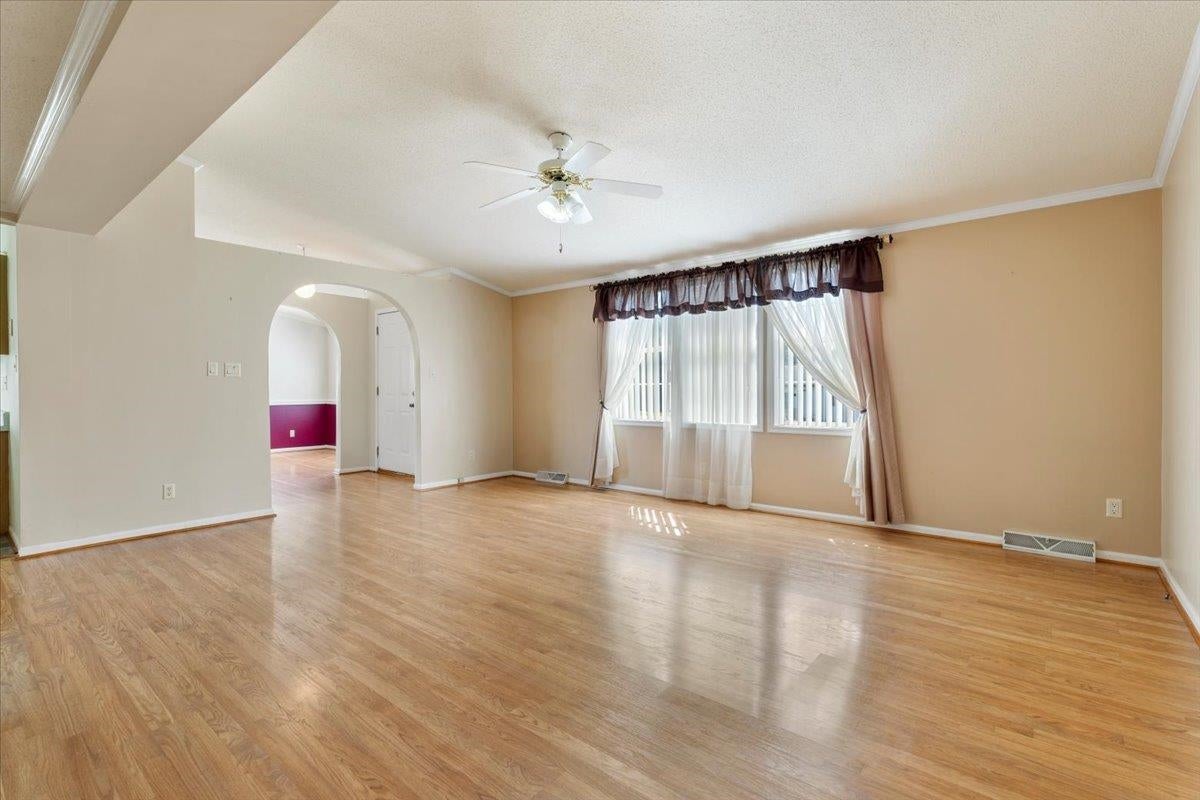 7727 Brooklyn Road Radford, VA 24141 - Photo 22 of 71 Gallery Image 22