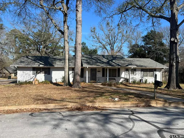 $250,000 | 2700 Chelsea Drive, Tyler, TX 75701