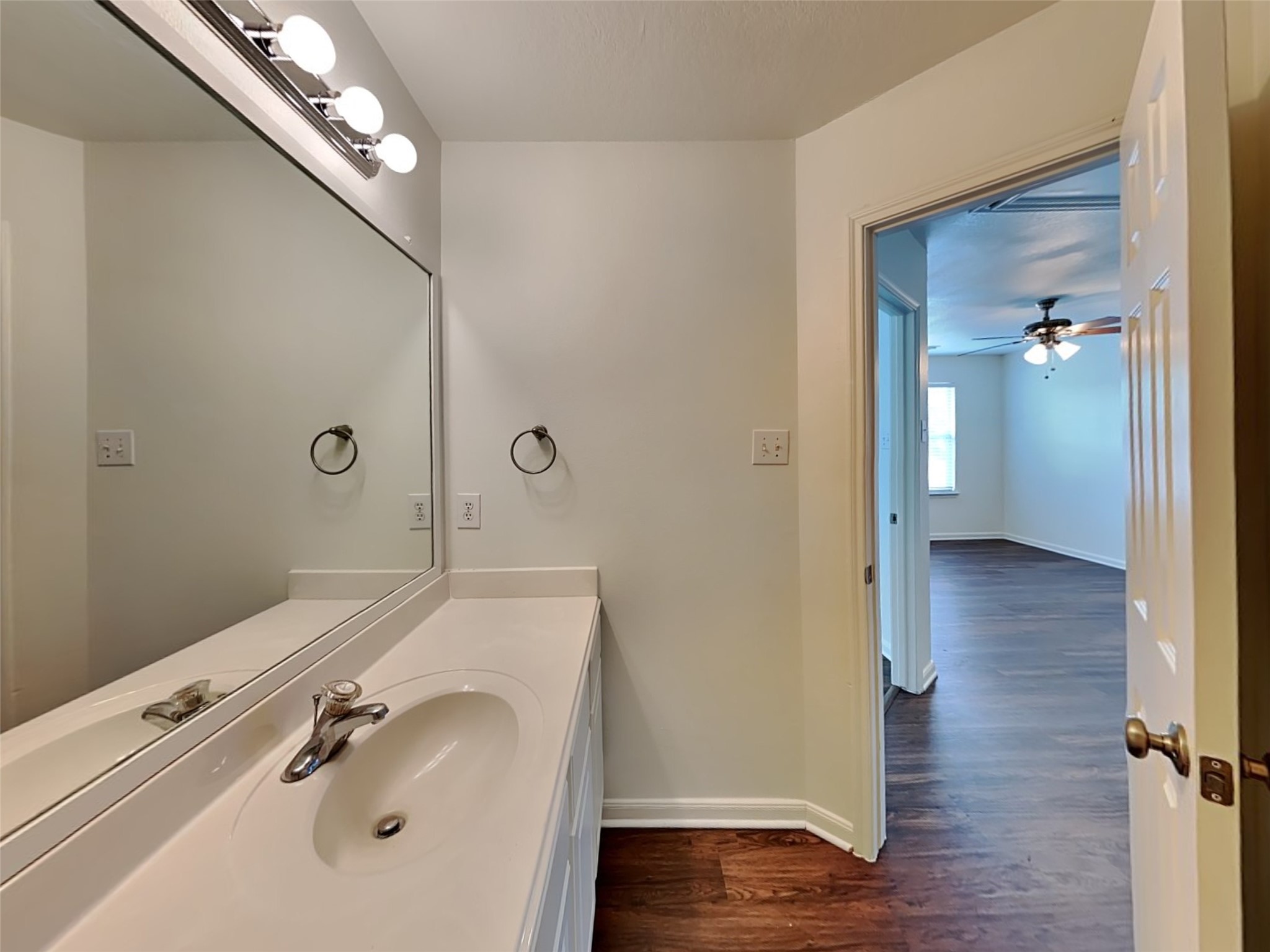 3915 Ridge Canyon Road Baytown, TX 77521 - Photo 17 of 19
