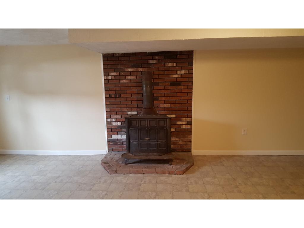 14 East Derry Road Derry, NH 03038 - Photo 17 of 20
