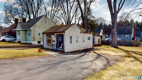 $199,000 | 137 Brook Street, Bristol, CT 06010