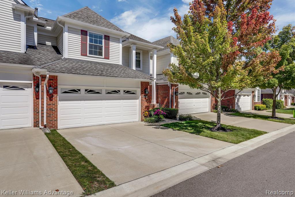 41741 Mitchell Road Novi, MI 48377 - Photo 2 of 34