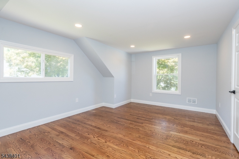 14 Hemlock Road Rockaway, NJ 07866 - Photo 11 of 34