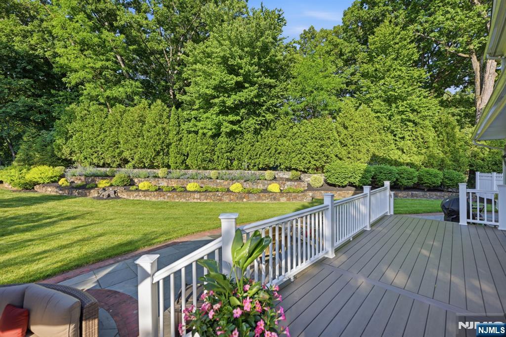 62 Fells Road Verona, NJ 07044 - Photo 43 of 48