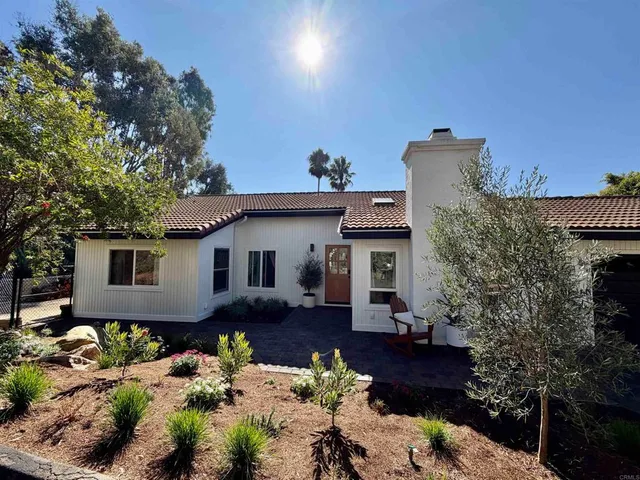 $1,749,000 | 1427 Avocado Road, Oceanside, CA 92054
