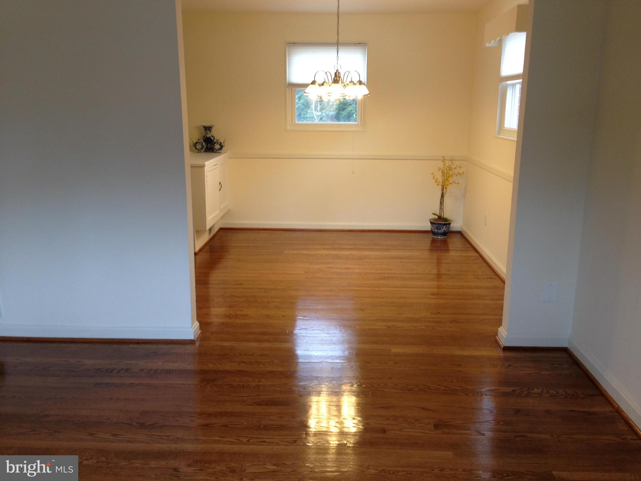 4716 Oxbow Road Rockville, MD 20852 - Photo 13 of 30 Dining Room