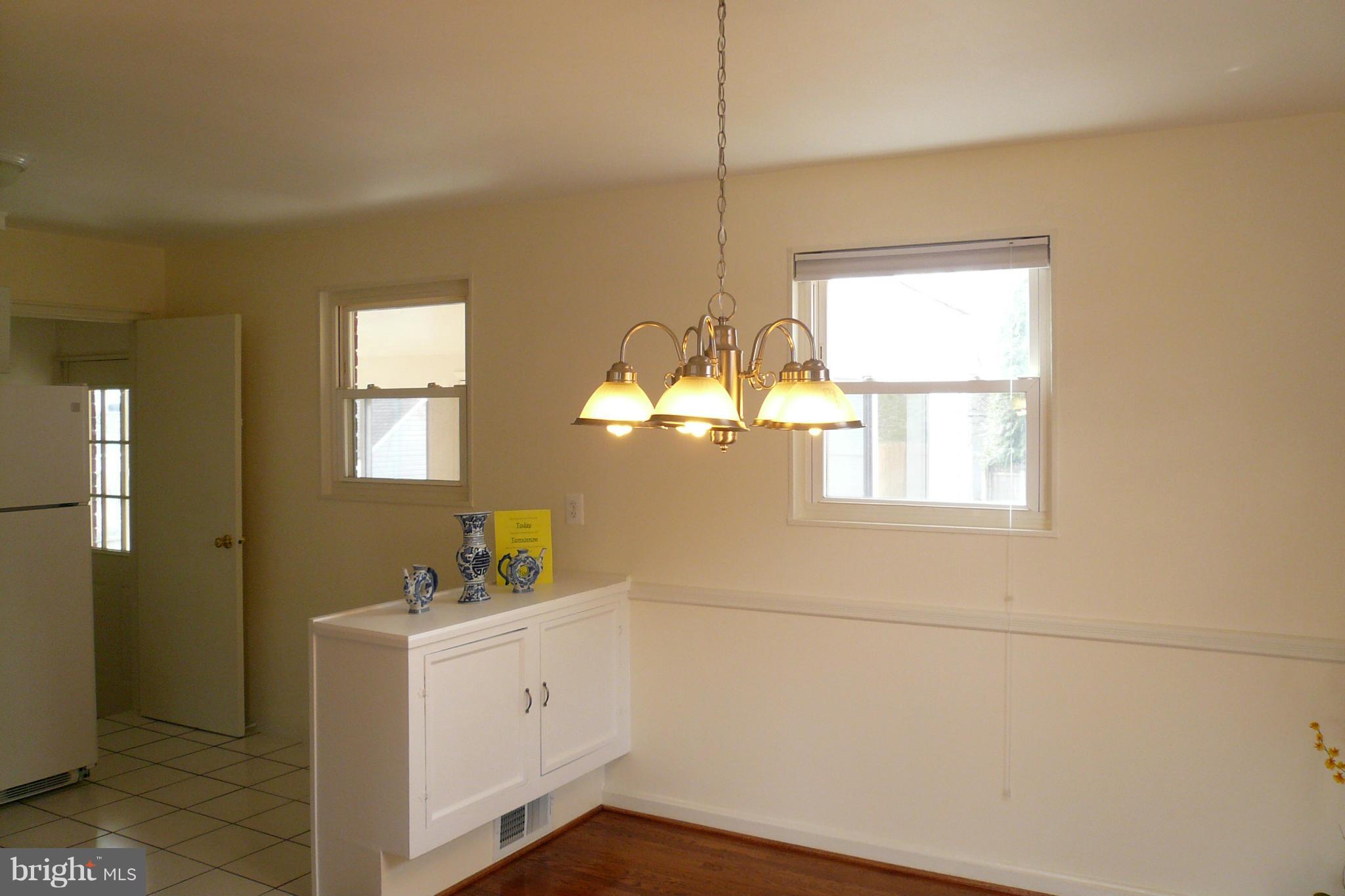 4716 Oxbow Road Rockville, MD 20852 - Photo 14 of 30 Kitchen