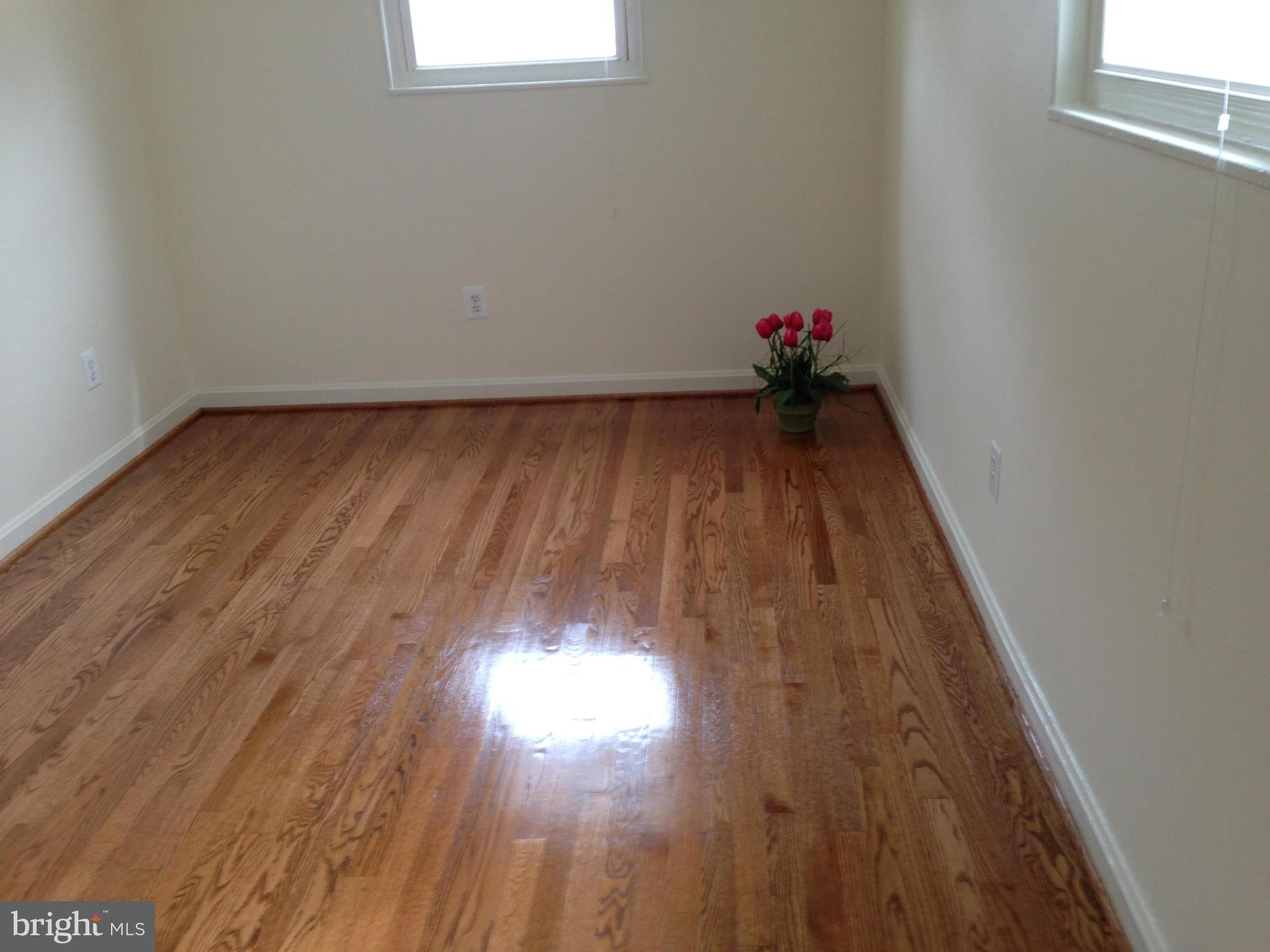 4716 Oxbow Road Rockville, MD 20852 - Photo 20 of 30 Bedroom