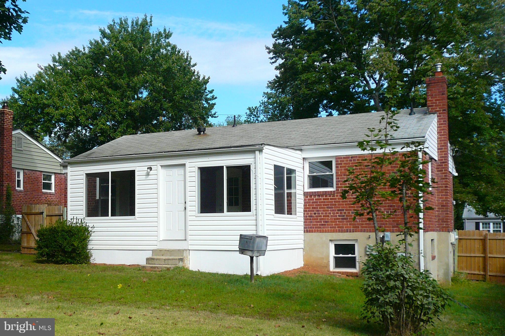 4716 Oxbow Road Rockville, MD 20852 - Photo 30 of 30 Exterior (Rear)