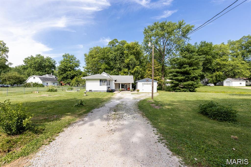 417 North John Street Mascoutah, IL 62258 - Photo 22 of 24