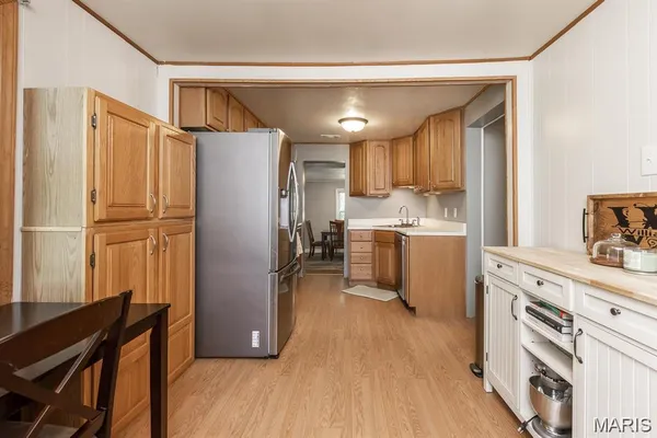 $1,695 | 417 North John Street, Mascoutah, IL 62258