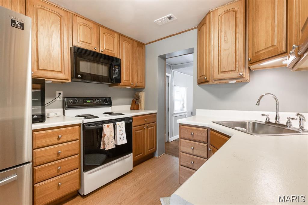 417 North John Street Mascoutah, IL 62258 - Photo 8 of 24