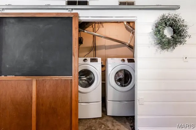 $1,695 | 417 North John Street, Mascoutah, IL 62258