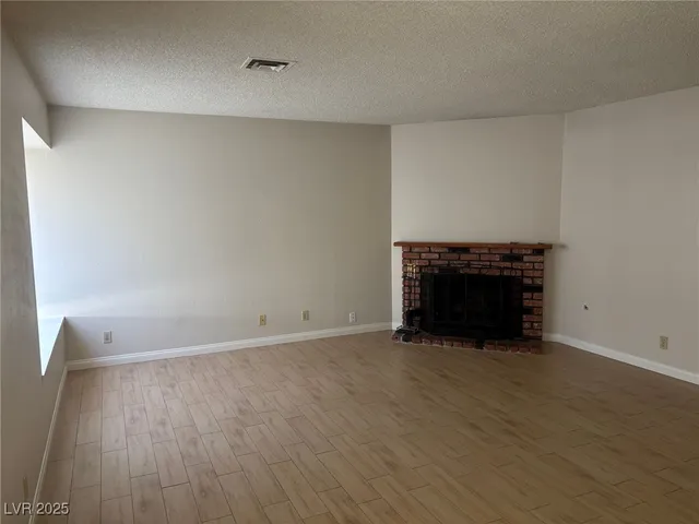 $1,795 | 531 Grimsby Avenue, Henderson, NV 89014