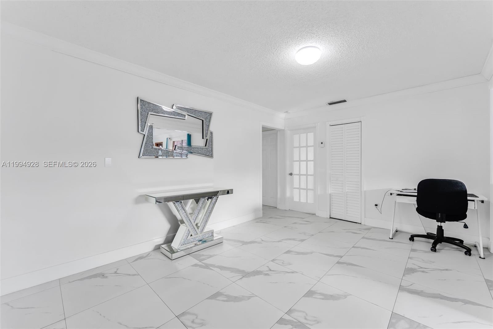 8820 Southwest 27th Street Miami, FL 33165 - Photo 6 of 33