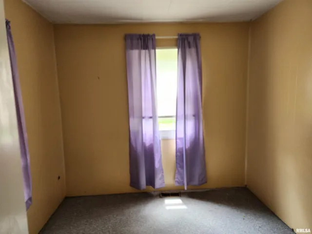 $73,900 | 403 South Elm Street, Lincoln, IL 62656