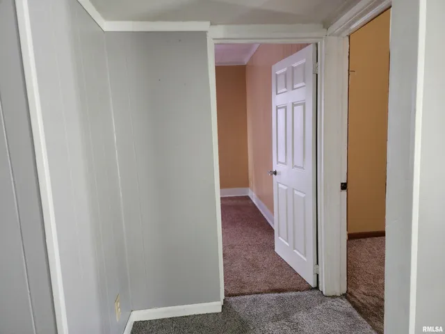 $73,900 | 403 South Elm Street, Lincoln, IL 62656