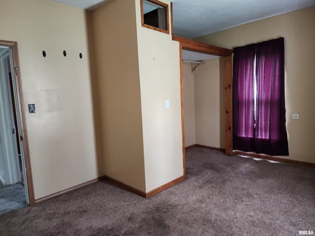 $73,900 | 403 South Elm Street, Lincoln, IL 62656