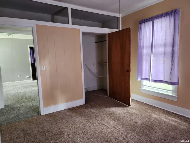 $73,900 | 403 South Elm Street, Lincoln, IL 62656