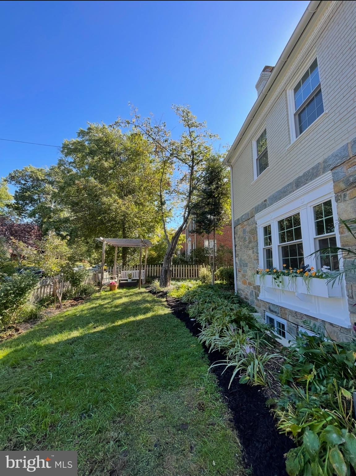 1364 Locust Road Northwest Washington, DC 20012 - Photo 4 of 43 Gallery Image 4