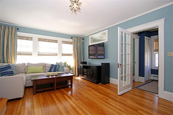 65 Harding Street Newton, MA 02465 - Photo 4 of 18