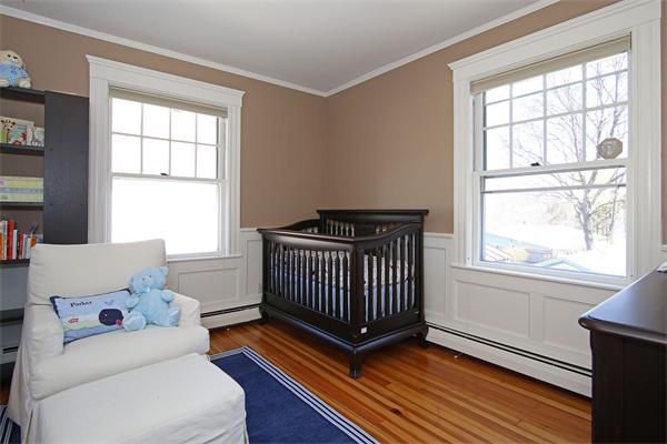 65 Harding Street Newton, MA 02465 - Photo 10 of 18