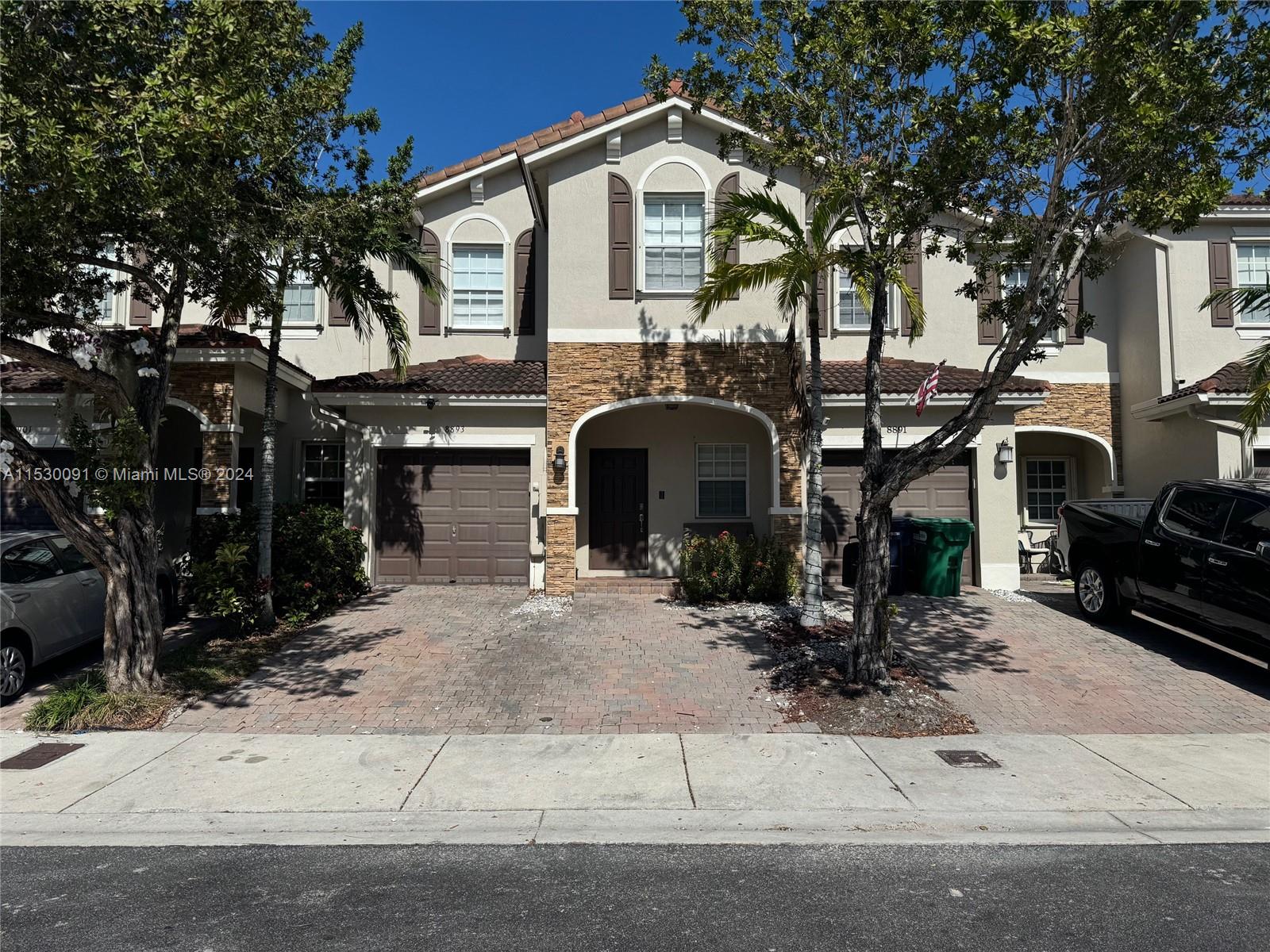 8893 Southwest 223rd Ln Unit 8893  