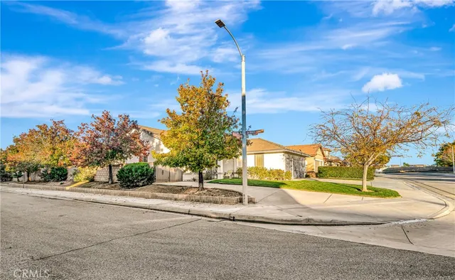 $579,900 | 6147 West Ave J15, Lancaster, CA 93536